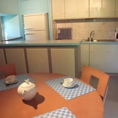 House De Petches 4 펜션 *